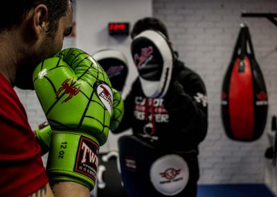 Kick Boxing, Muay Thai, Boxeo, K1, Cardio Fight, Sambo Policial, Jiu Jitsu Brasileño, Entrenamiento Funcional, Entrenamiento Personal, Gimnasio Navalcarnero, BJJ, Kickboxing, karate